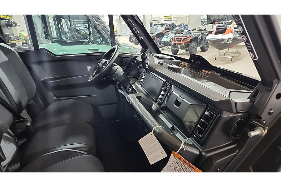 2026 Can-Am Defender XT CAB HD 11