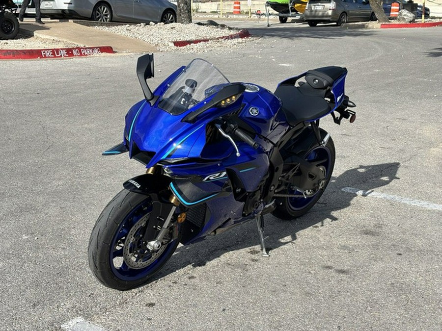 2026 Yamaha YZF-R1
