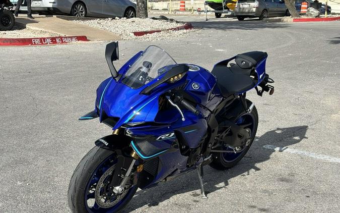 2026 Yamaha YZF-R1