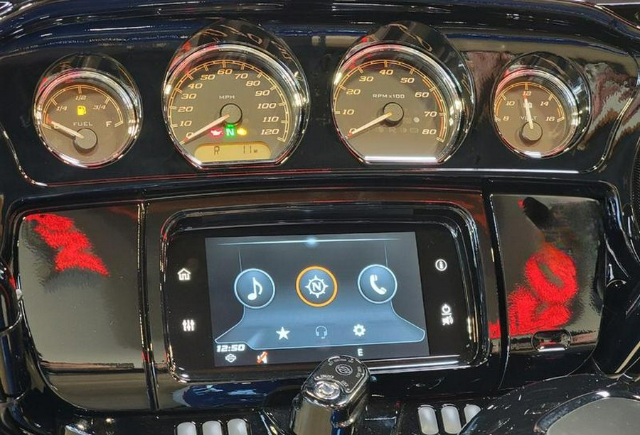 2023 Harley-Davidson® FLHXS - Street Glide® Special