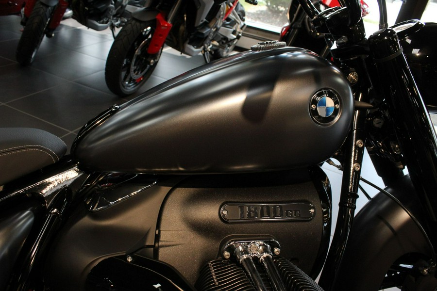 2024 BMW R 18 Roctane