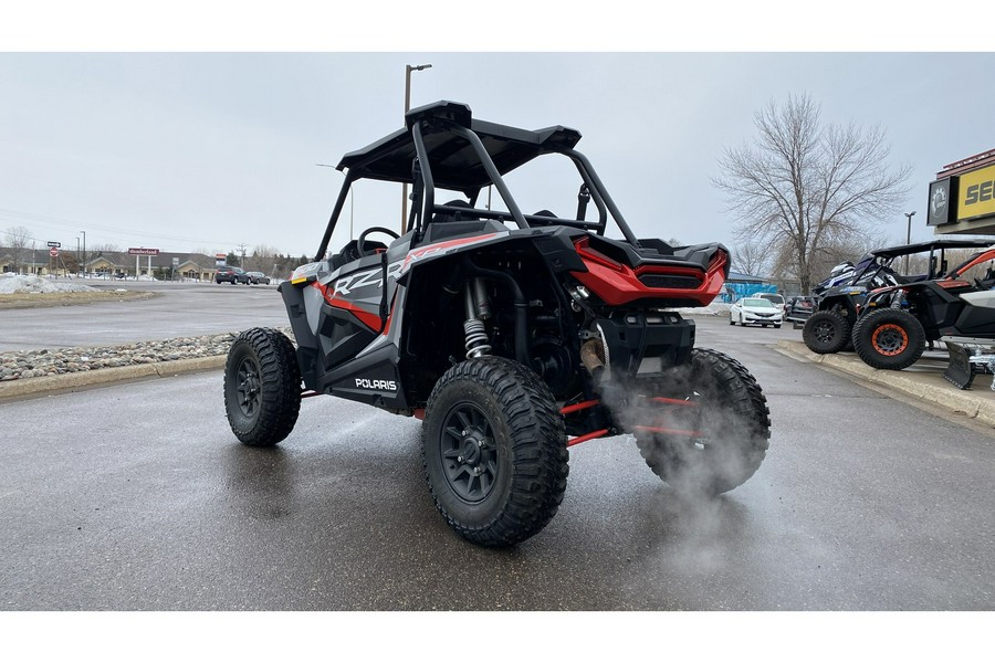 2022 Polaris Industries RZR XP 1000 PREMIUM - INDY RED