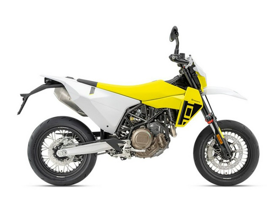 2026 Husqvarna Supermoto 701
