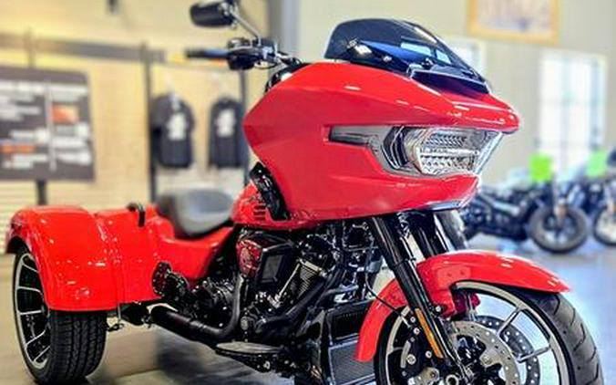 2026 Harley-Davidson® FLTRT - Road Glide® 3