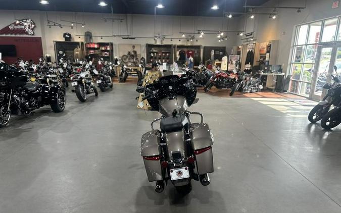 2026 Indian Motorcycle® Challenger® Limited 112 Nara Bronze Metallic