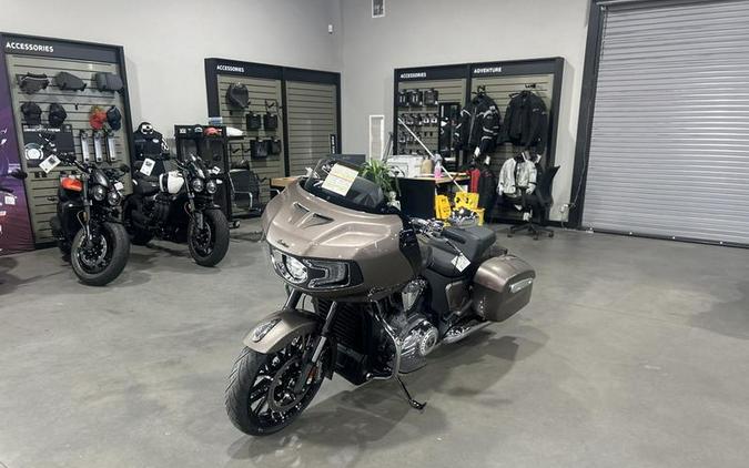 2026 Indian Motorcycle® Challenger® Limited 112 Nara Bronze Metallic