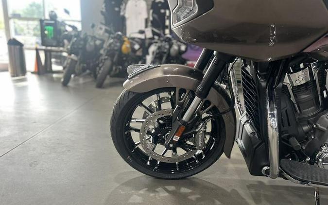 2026 Indian Motorcycle® Challenger® Limited 112 Nara Bronze Metallic