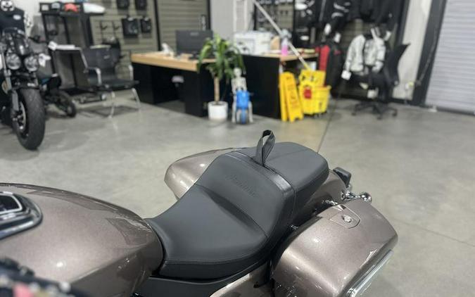 2026 Indian Motorcycle® Challenger® Limited 112 Nara Bronze Metallic