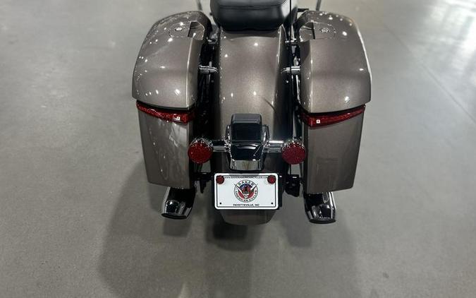 2026 Indian Motorcycle® Challenger® Limited 112 Nara Bronze Metallic