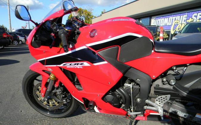 2018 Honda CBR600RR Sport Bike