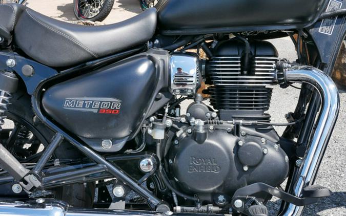 2023 Royal Enfield Meteor 350 Stellar Black