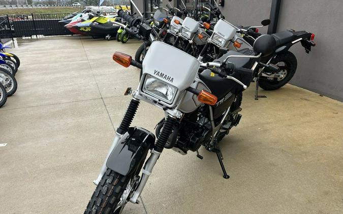 2025 Yamaha TW 200