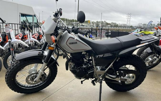 2025 Yamaha TW 200