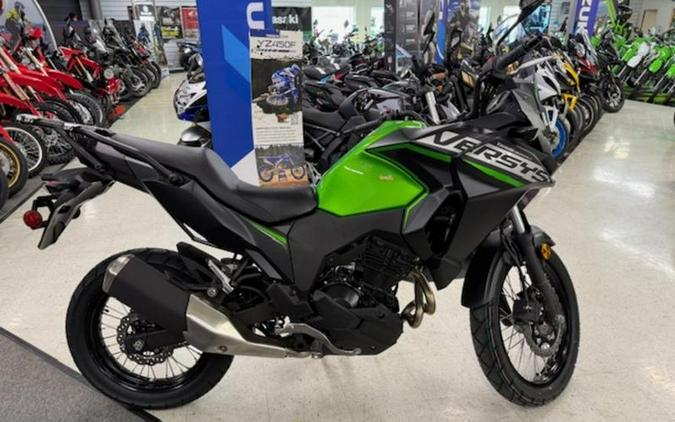 2025 Kawasaki Versys®-X 300 ABS