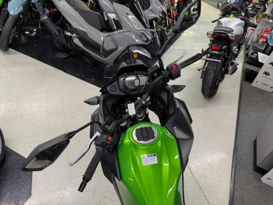 2025 Kawasaki Versys®-X 300 ABS