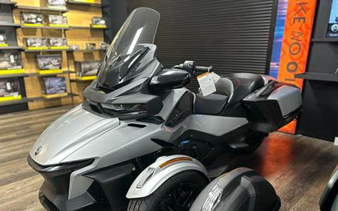 2025 Can-Am Spyder RT