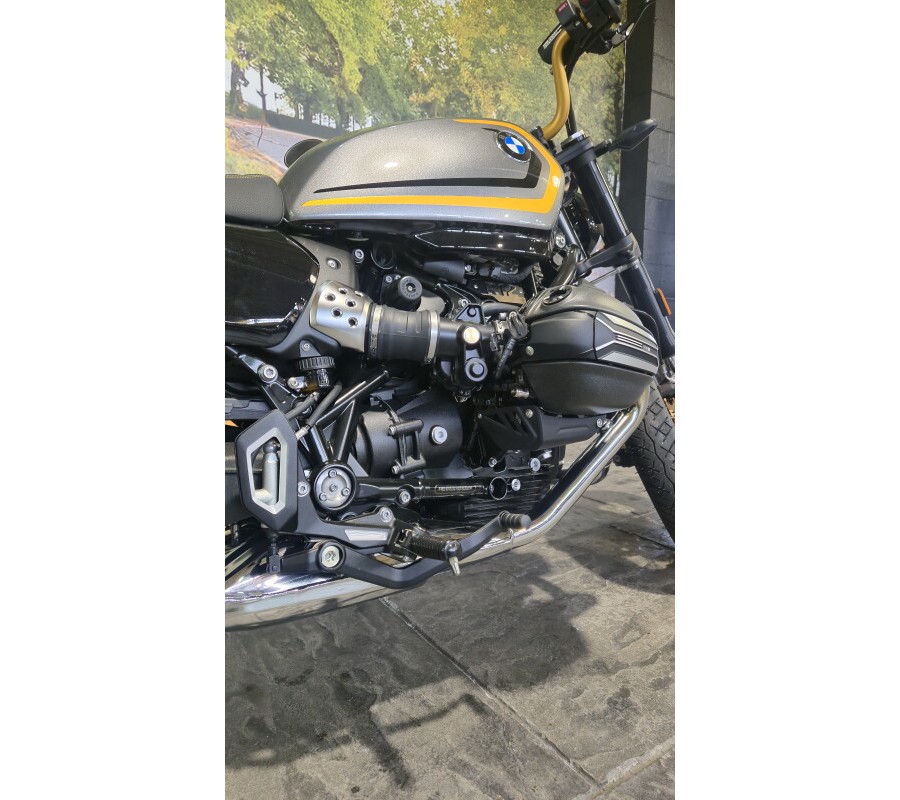 2025 BMW Motorrad R 12 Option 719