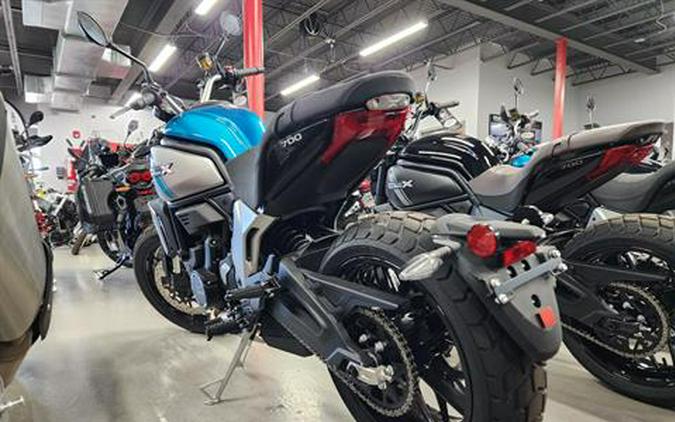 2024 CFMOTO 700CL-X