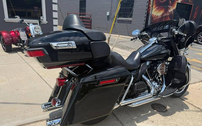 2015 Harley-Davidson Ultra Classic FLHTCU