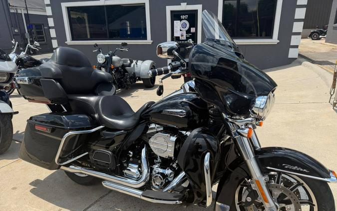 2015 Harley-Davidson Ultra Classic FLHTCU