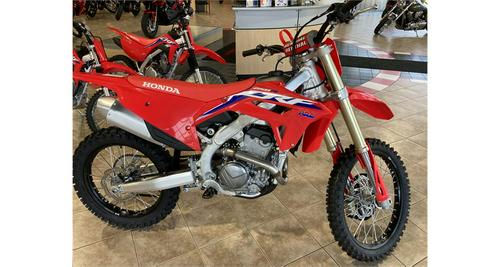 2022 Honda CRF250R Review (13 Fast Facts for Motocross Racing)