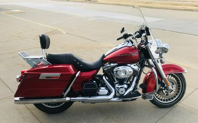 2013 Harley-Davidson® FLHR ROAD KING