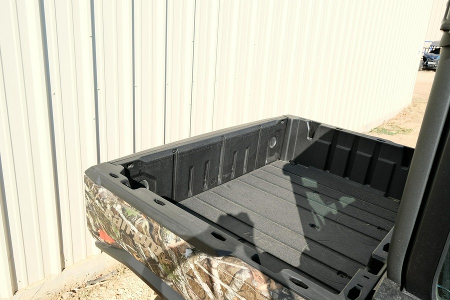 2026 CAN-AM DEFENDER MAX XT CAB HD11 WITH 1025 INCH TOUCHSCREEN