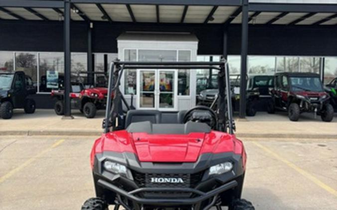 2026 Honda Pioneer 700 Deluxe