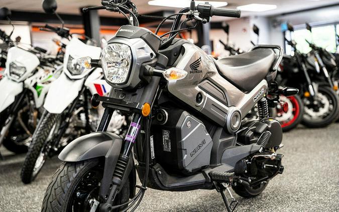 2024 Honda Navi Arctic Silver Metallic