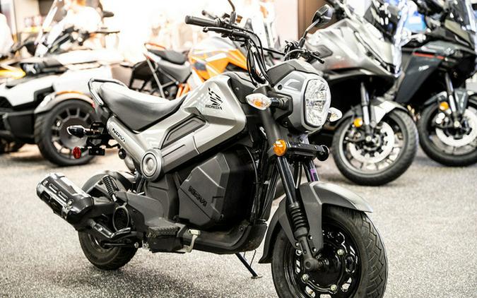 2024 Honda Navi Arctic Silver Metallic