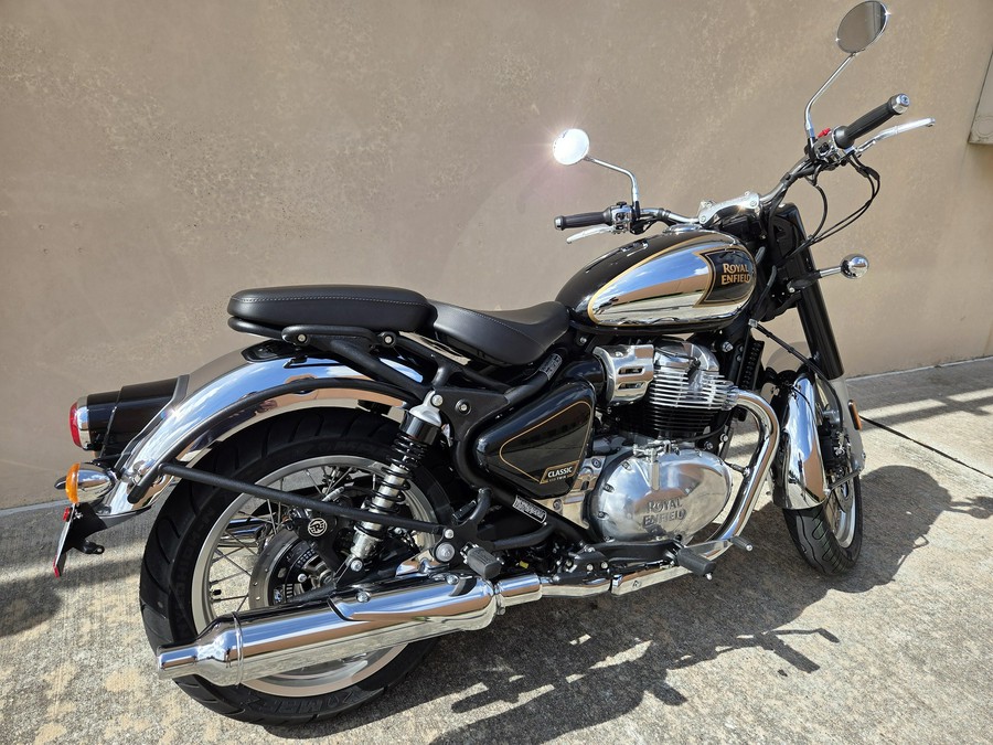 2027 ROYAL ENFIELD CLASSIC 650