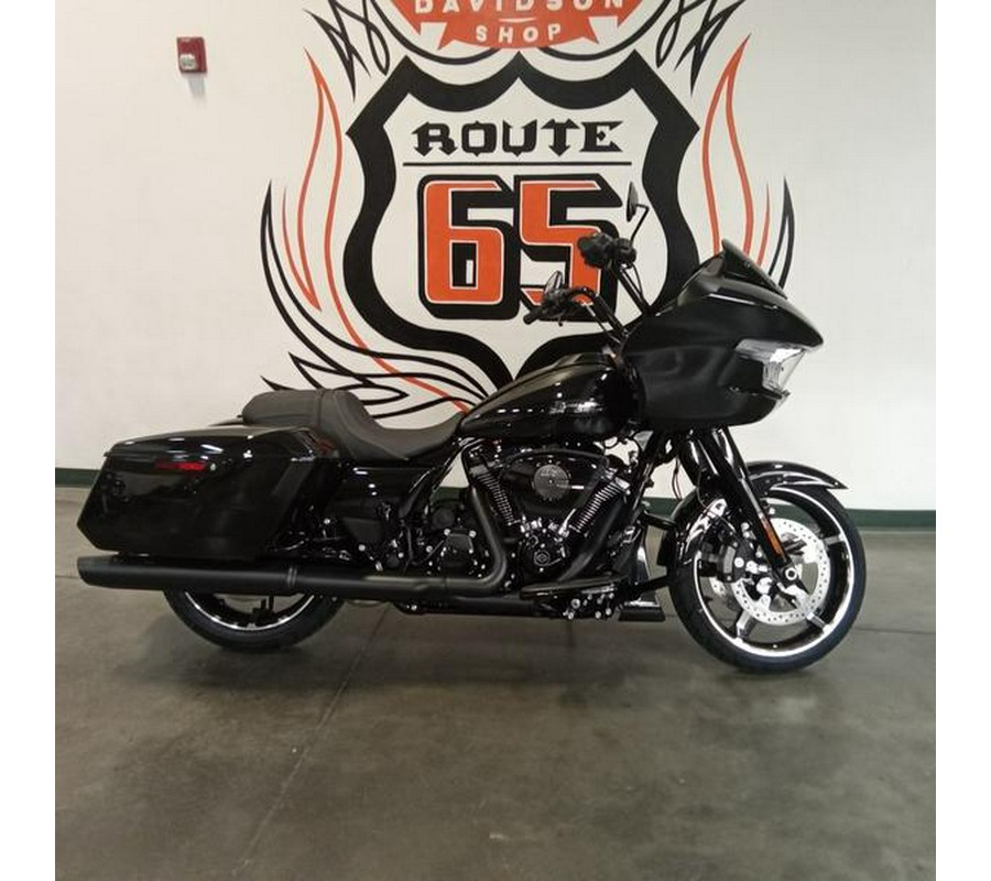 2025 Harley-Davidson® FLTRX - Road Glide®