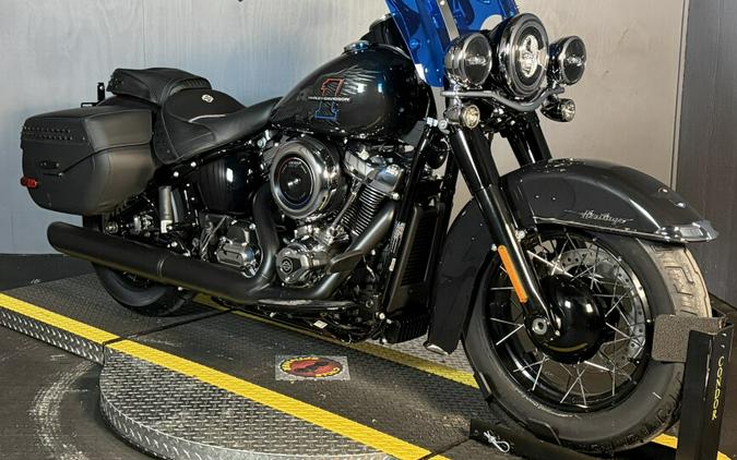 2026 Harley-Davidson® Heritage Classic® FLHC MIDNIGHT EMBER