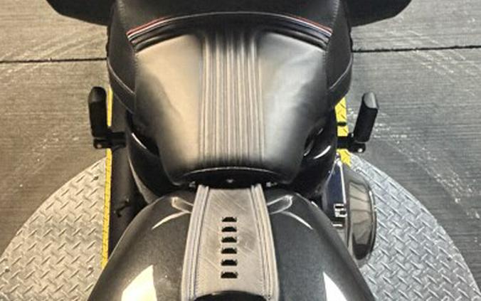 2026 Harley-Davidson® Heritage Classic® FLHC MIDNIGHT EMBER