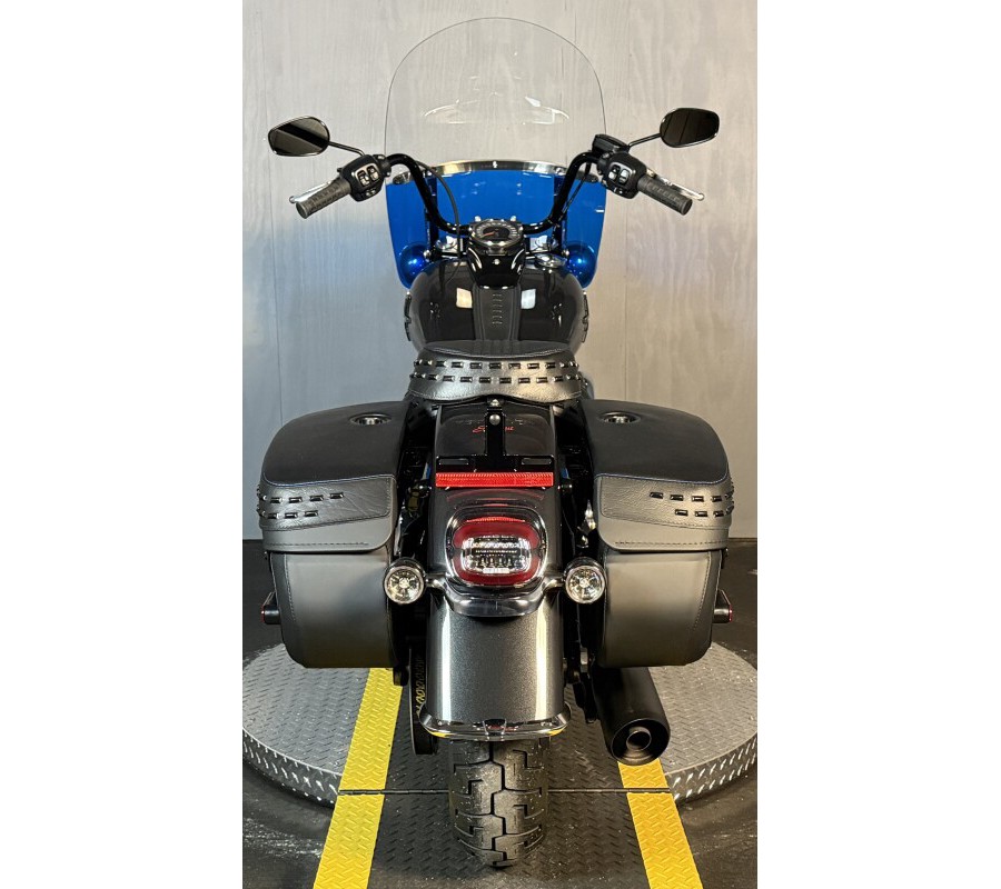 2026 Harley-Davidson® Heritage Classic® FLHC MIDNIGHT EMBER