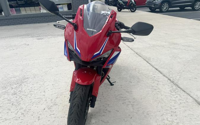 2025 Honda CBR500R