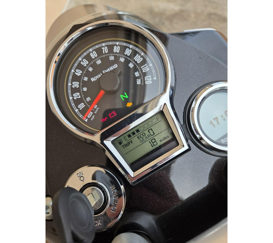 2027 ROYAL ENFIELD BULLET 650