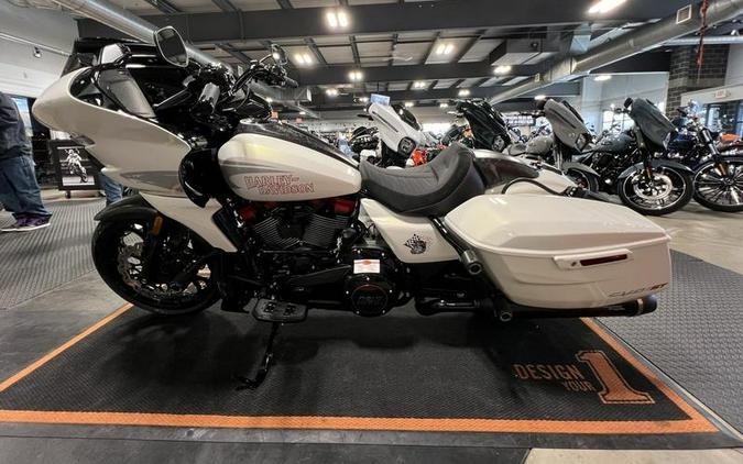 2024 Harley-Davidson® FLTRXSTSE - CVO™ Road Glide® ST