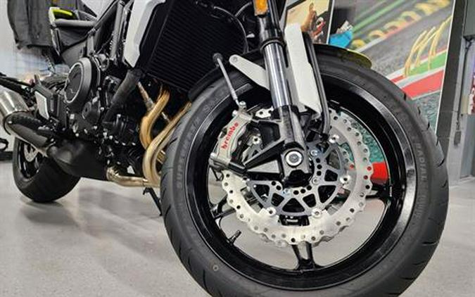 2024 CFMOTO 700CL-X Sport