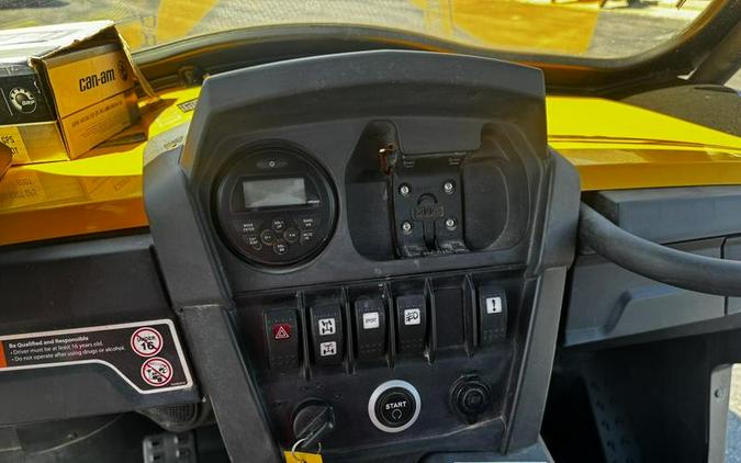 2012 Can-Am® Commander™ X® 1000