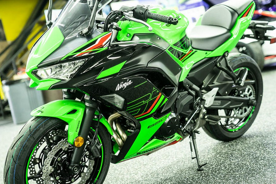 2024 Kawasaki Ninja® 650 KRT Edition ABS