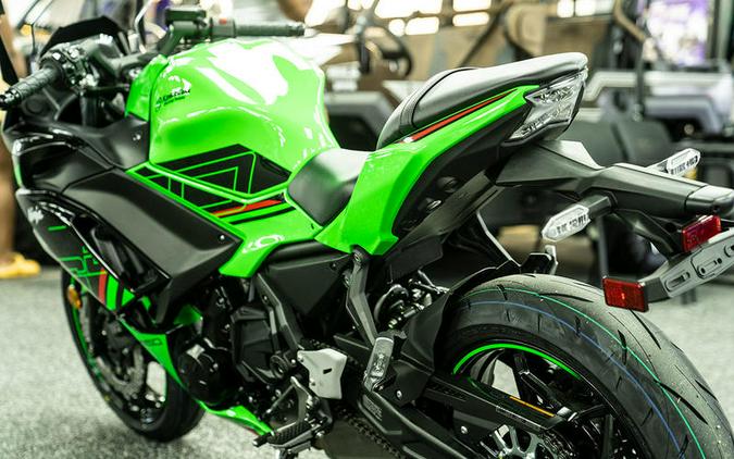 2024 Kawasaki Ninja® 650 KRT Edition ABS