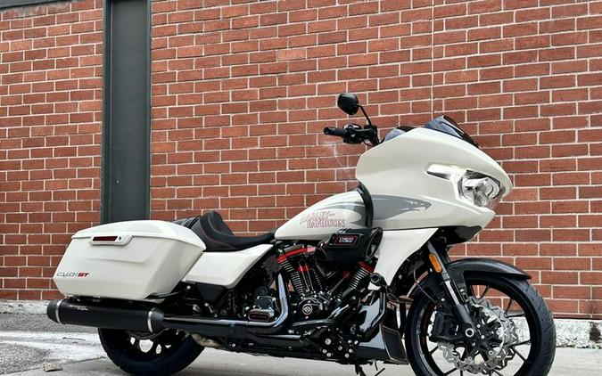 2024 Harley-Davidson CVO Road Glide ST Review [13 Fast Facts]