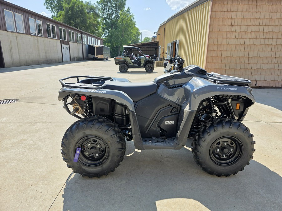 2025 Can-Am Outlander DPS 700
