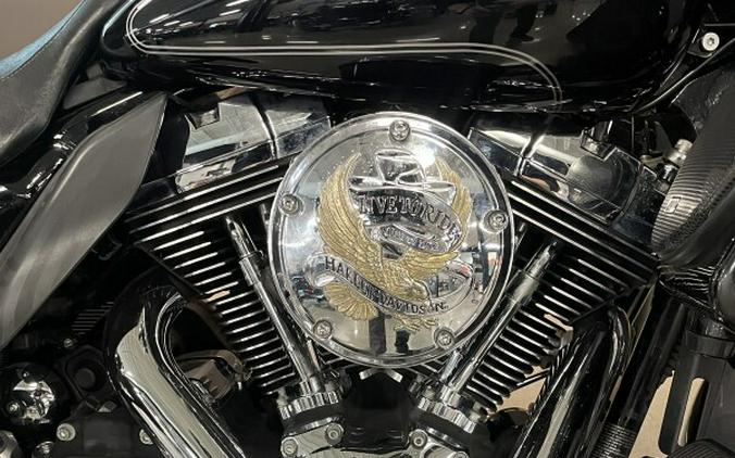 2011 Harley-Davidson® Electra Glide® Ultra Classic® Black