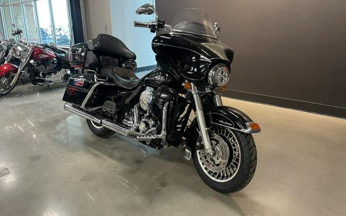 2011 Harley-Davidson® Electra Glide® Ultra Classic® Black
