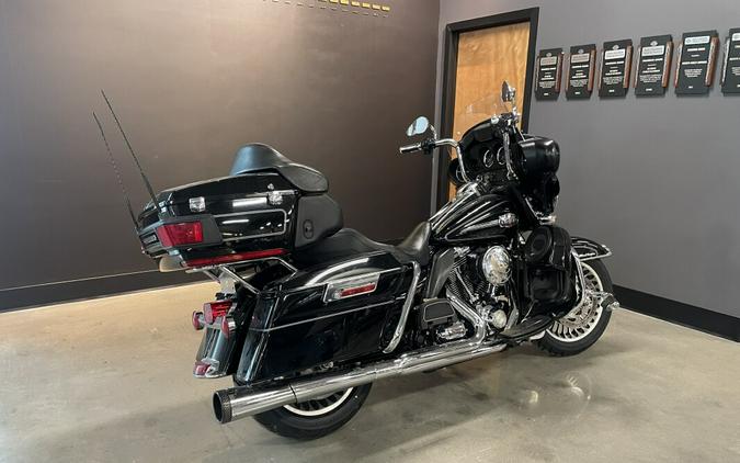 2011 Harley-Davidson® Electra Glide® Ultra Classic® Black