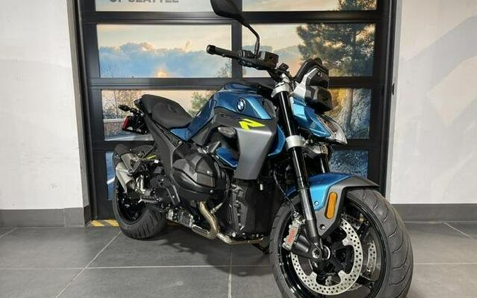 2026 BMW R 1300 R