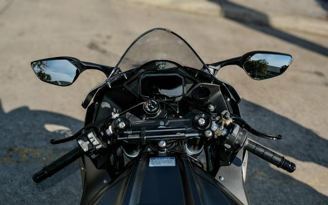 2025 KAWASAKI NINJA ZX-10RR ABS