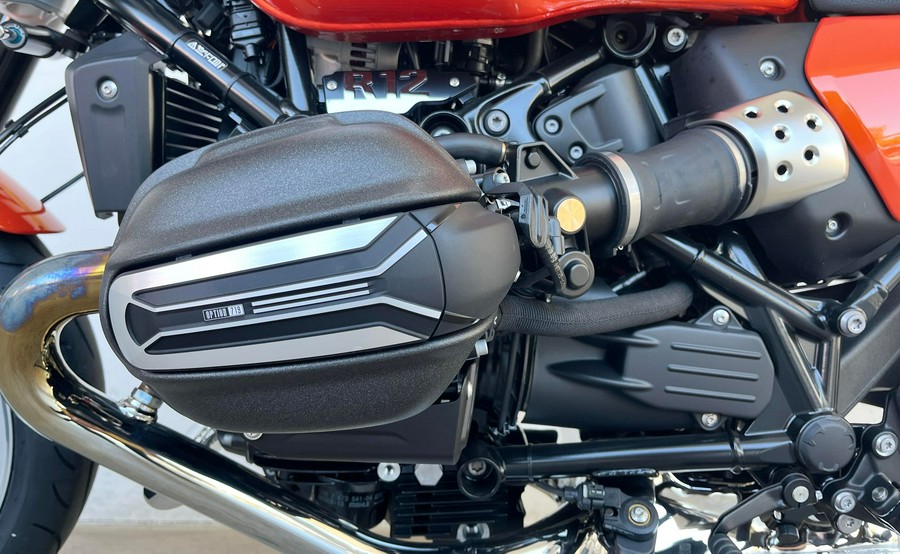 2026 BMW R12S
